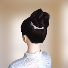 Charger l&#39;image dans la galerie, petit bijou de cheveux polyvalent d&#39;arrière-tête ou chignon en perles et strass pour coiffure de mariage ou soirée