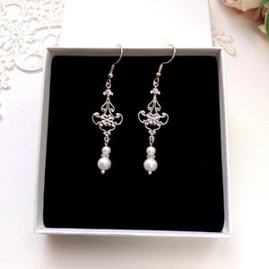 Boucles d'oreilles pendantes petit chandelier avec perles et strass pour mariage rustique, bohème ou vintage