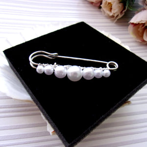Epingle broche attache-traîne minimaliste en perles pour robe de mariée