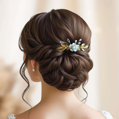 Bijou de cheveux Peigne avec fleur blanche, longues feuilles dorées, perles nacrées et cristal transparent pour coiffure de mariage vintage ou rustique
