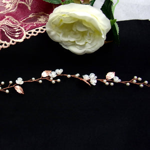 Ceinture florale en perles nacrées, petites fleurs acryliques et feuilles or rose en laiton pour robe de mariage bohème ou champêtre