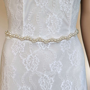 Ceinture élégante en perles nacrées ivoires pour robe de mariage