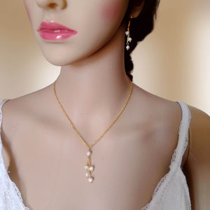 Collier de mariage avec pendentif en perles naturelles d'eau douce sur fine chaînette en acier inoxydable