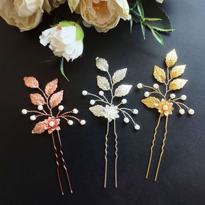 épingles à cheveux avec perles nacrées, feuilles et fleur en argenté, dorée et or rose pour coiffure de mariage rustique ou champêtre