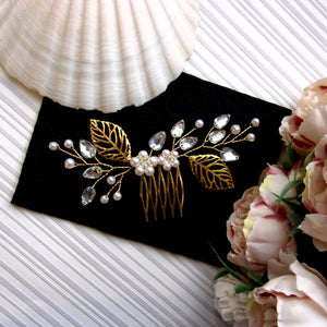 Bijou de cheveux Peigne floral avec perles, petites feuilles de strass et feuilles dorées pour coiffure de mariage bohème ou champêtre