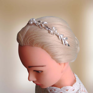 bandeau de cheveux rustique en feuilles argentées et perles pour mariage vintage