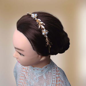 bandeau de cheveux rustique en feuilles dorées et perles pour mariage vintage