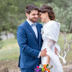 Bandeau de cheveux en perles et cristaux avec feuilles en or rose pour coiffure de mariage romantique