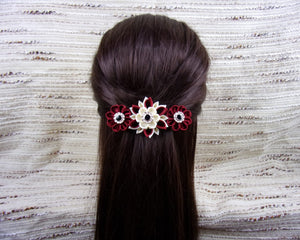 Barrette française avec fleurs kanzashi en bordeaux et crème, Pince cheveux longs