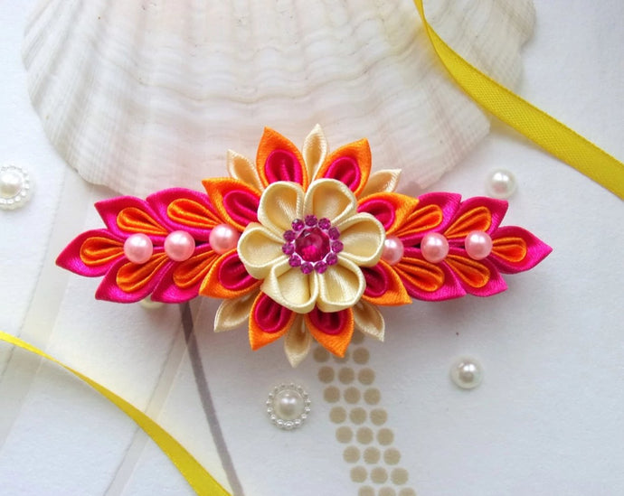 Barrette française avec fleurs kanzashi en rose, orange et crème, Pince cheveux longs