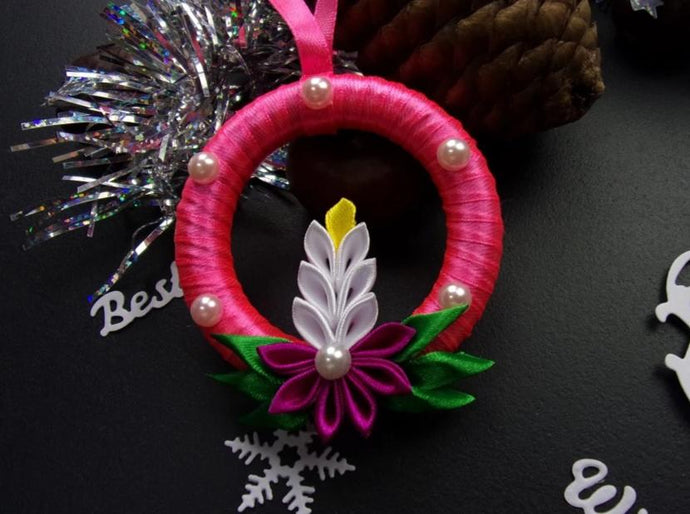 Ornement bougie de Noël, Décoration Réveillon, Suspension pour sapin en rose fluo et violet