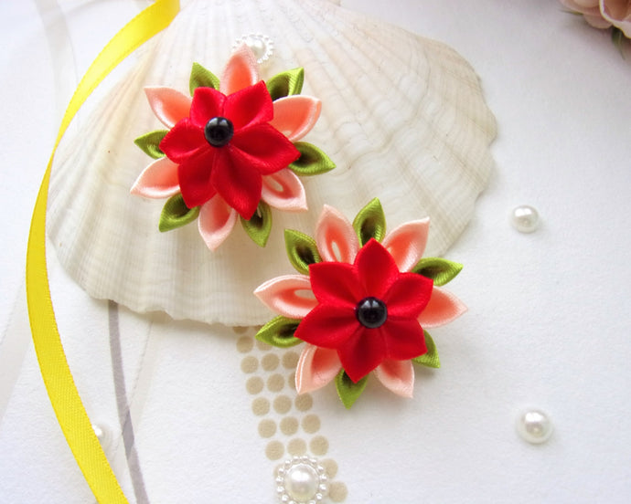 Barrette cheveux fleur kanzashi en pêche et rouge, Pince cheveux fille