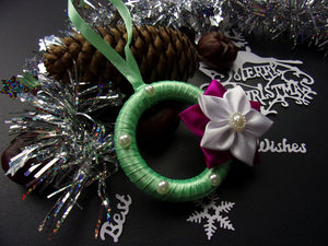 Décoration Réveillon Noël, Ornement de Noël, Suspension pour sapin en vert, violet et blanc