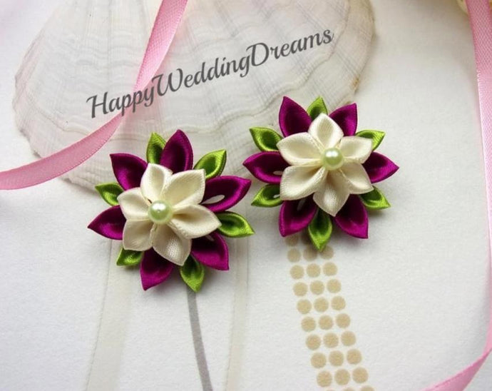 Lot de 2 barrettes pour enfant ou élastiques à cheveux avec fleurs kanzashi en satin mauve et écru