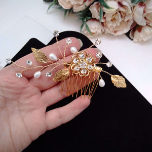 peigne cheveux mariage motif floral avec perles, strass et feuilles dorées