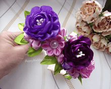 Charger l&#39;image dans la galerie, Serre-tête fleurs en satin violet et lilas, Bandeau fleurs mariage champêtre