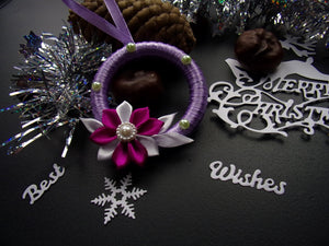 Décoration Réveillon Noël, Suspension pour sapin en violet et blanc