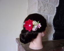 Charger l&#39;image dans la galerie, Mariage Peigne cheveux style champêtre avec fleurs en satin, Barrette cheveux florale