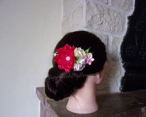 Mariage Peigne cheveux style champêtre avec fleurs en satin, Barrette cheveux florale