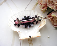 Charger l&#39;image dans la galerie, Pince à cheveux avec fleurs kanzashi en satin noir, gris et vieux rose, Barrette française