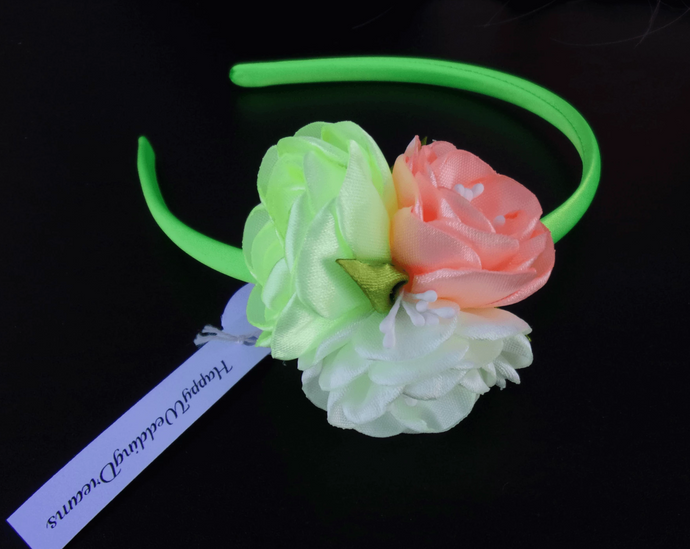 Serre-tête avec fleurs en satin vert et orange, Bandeau cheveux fille, Diadème floral