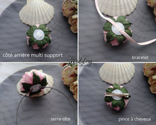 Charger l&#39;image dans la galerie, Bracelet de mariage romantique fleur et perles, Corsage de poignet demoiselle d&#39;honneur