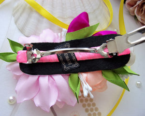 Barrette française avec fleurs en satin rose et pêche, Pince à cheveux florale mariage champêtre